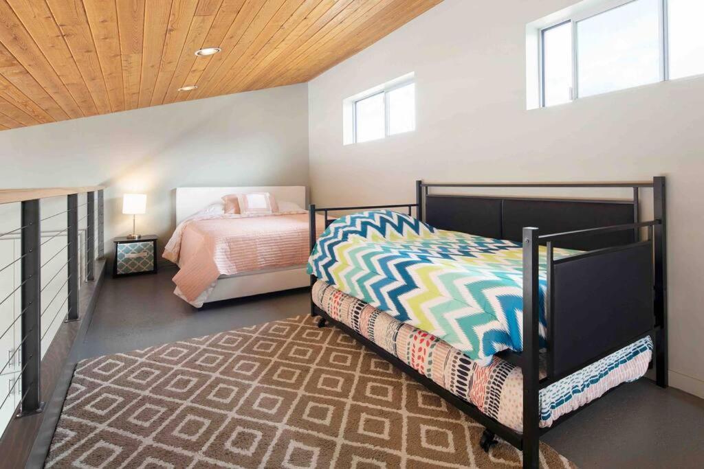Dreamloft And Patio On The Hill Villa Cedar City Bagian luar foto